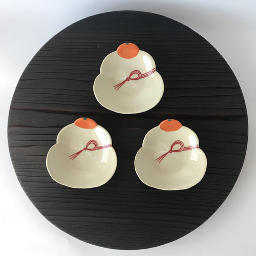 正月 鏡餅 豆皿（陶器） 薬味皿・豆皿 8×8=64 通販 13095775｜Creema