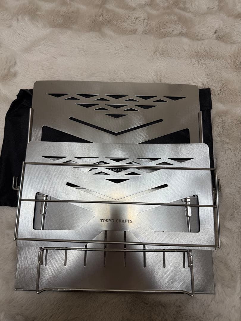 TOKYO CRAFTS マクライト2 焚き火シートセット TOKYO CRAFTSのマクライト2を徹底レビュー！あの人気焚き火台がさらに